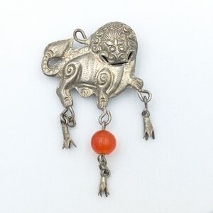 Antique Qing Dynasty Chinese Foo Fu Dog hollow pendant with carnelian stone
